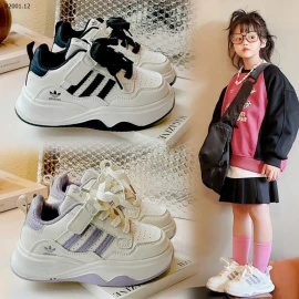 GIÀY THỂ THAO PHỐI 3 SỌC BÉ-sỉ Sz 26-31 : 148k           Sz 32-37 : 154k 