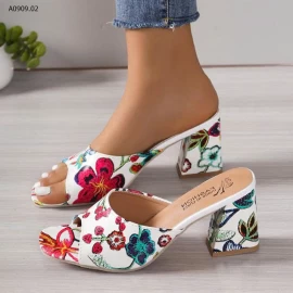 DÉP CAO GÓT THÊU HOA VINTAGE NỮ  -Sỉ 143k