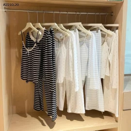 Set 3 chi tiết, áo dây kèm mút ngực siêu tiện - sỉ 250k