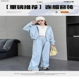 Bộ đồ trẻ em hai mảnh có mũ trùm đầu màu trơn - sỉ 170k 