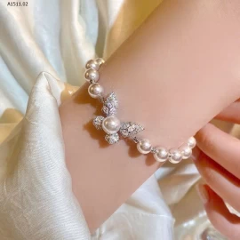 Vòng tay ngọc trai nhân tạo hãng GOLICC - sỉ 120k