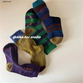 SET 4 ĐÔI TẤT PHỐI MÀU BT-Giá sỉ 40k/set