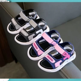 Dép xăng đan kiểu Hàn Quốc  dành cho bé giá si 65k