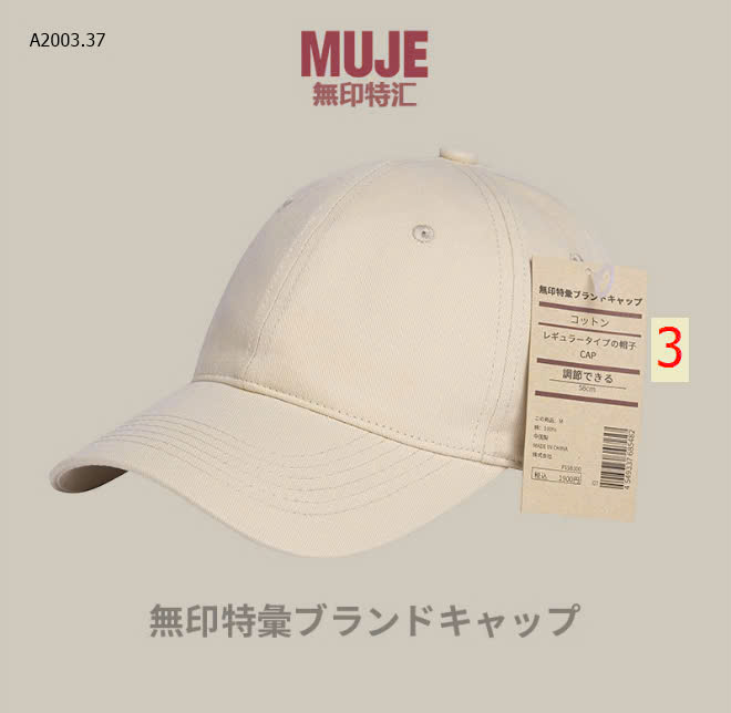 MÀU