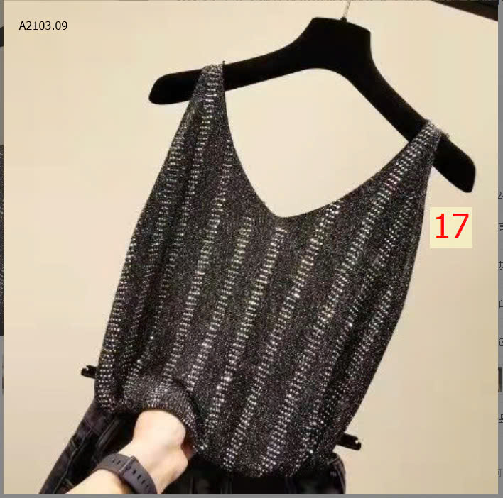 MÀU 17
