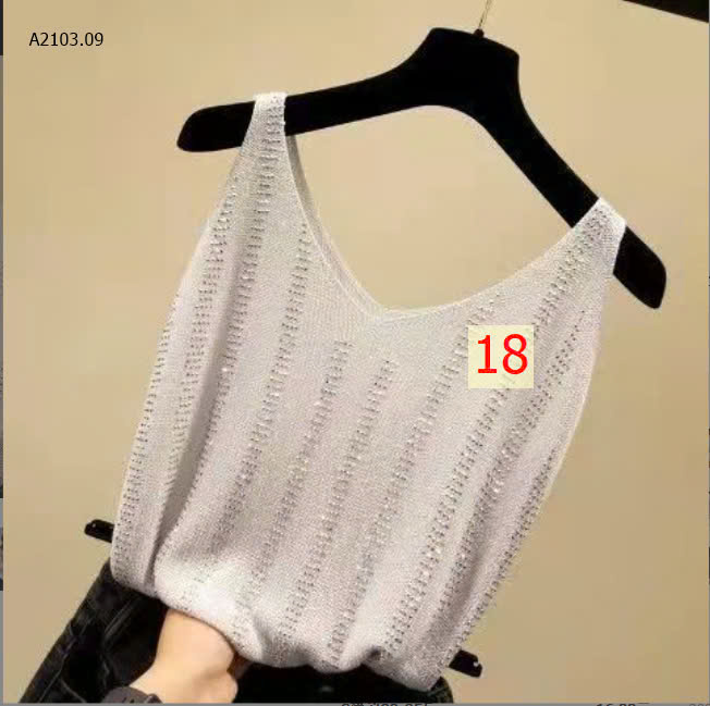 MÀU 18