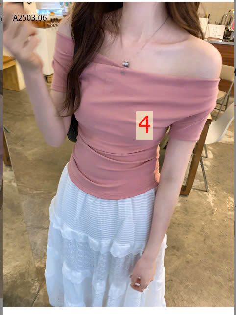 MÀU