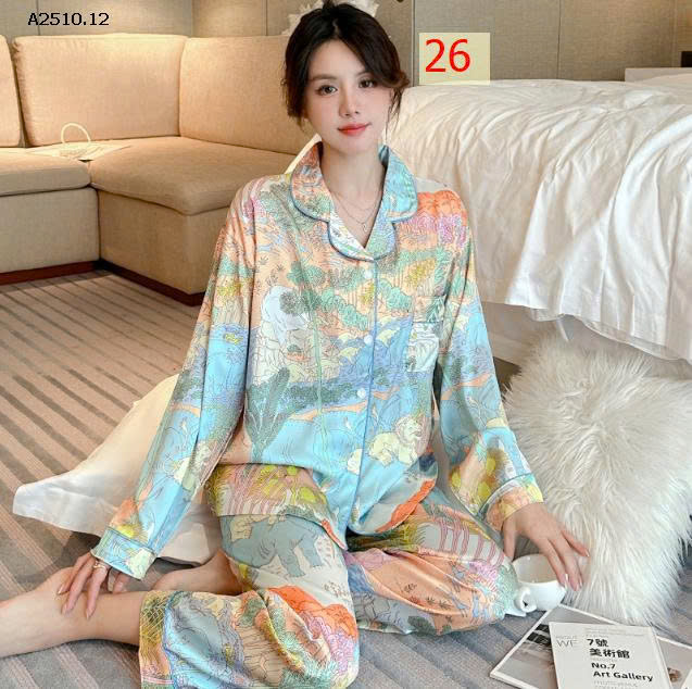 MÀU 26