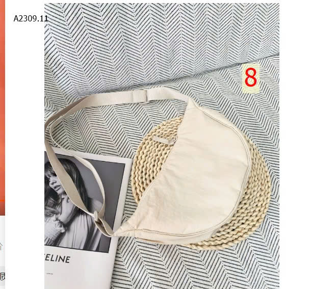 MÀU