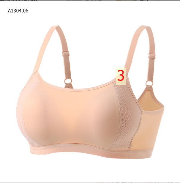 MÀU 3