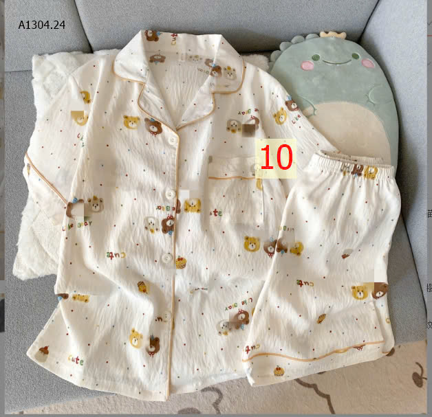 MÀU 10