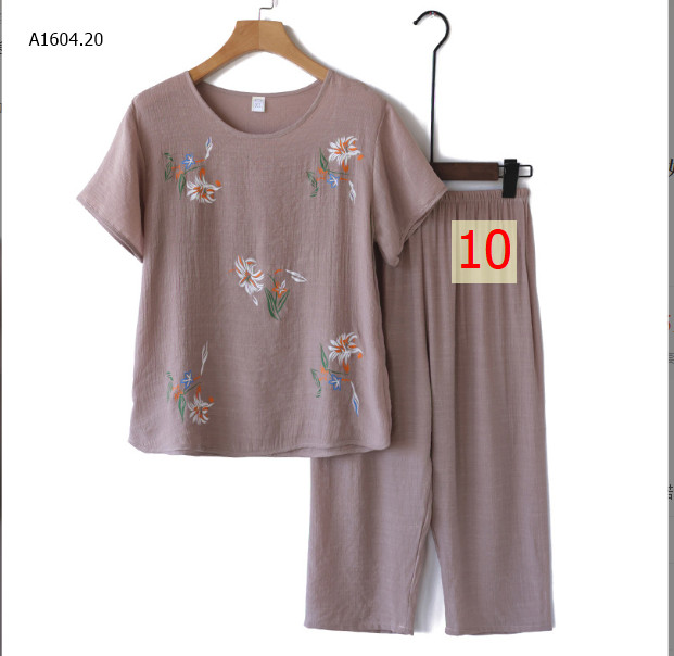 MÀU 10