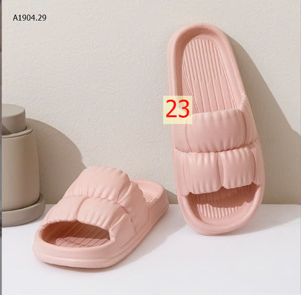 màu 23