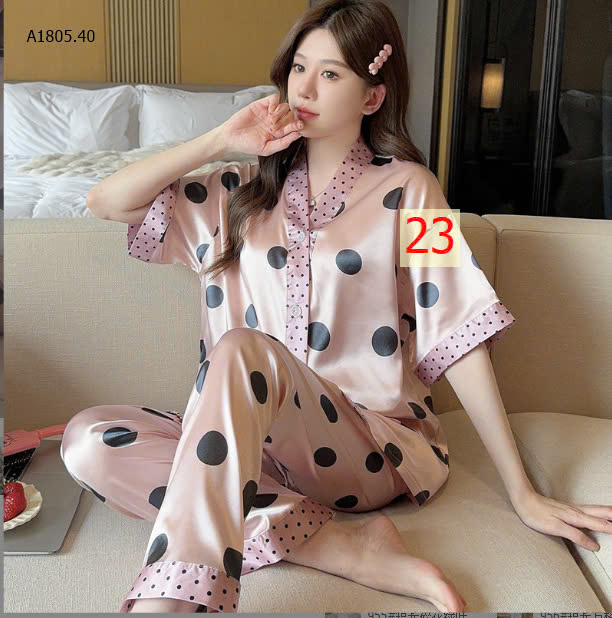 MÀU 23