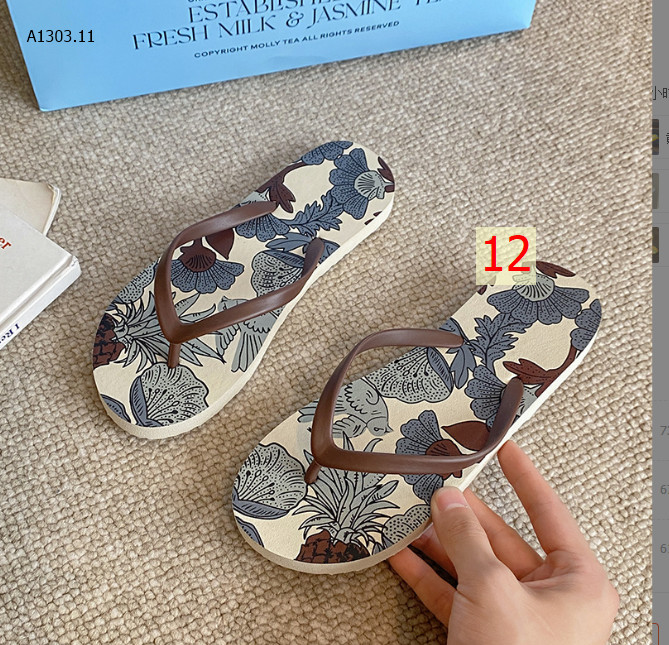 MÀU 12