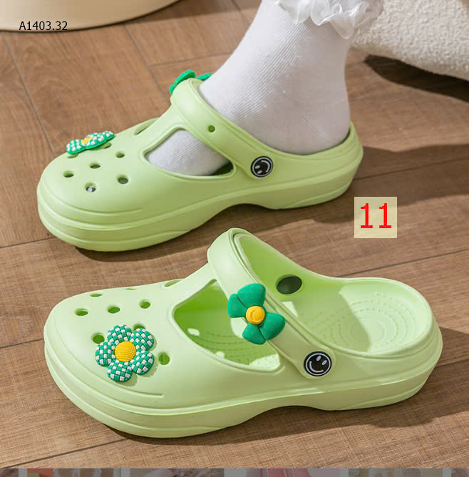 MÀU 11
