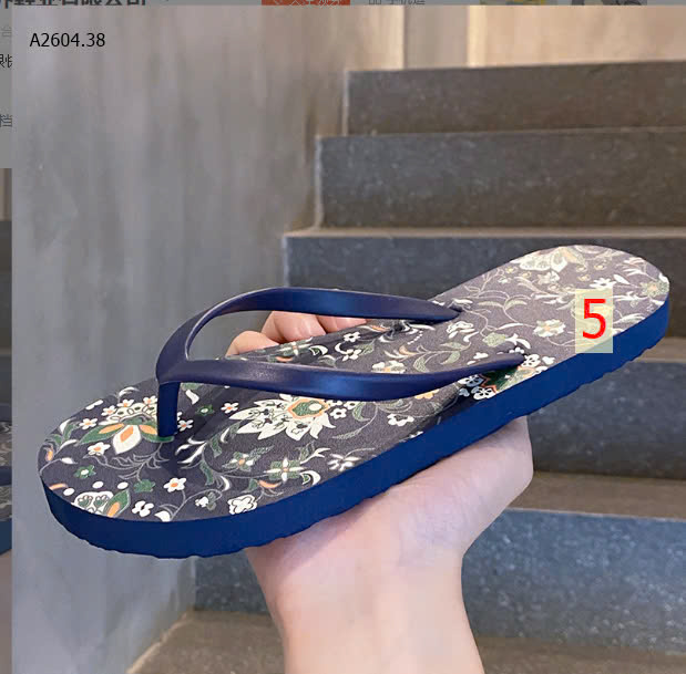 MÀU 5