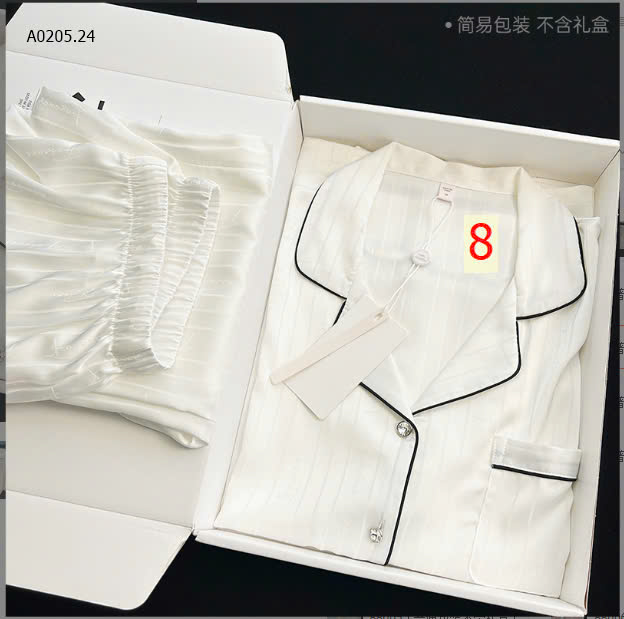 MẪU8