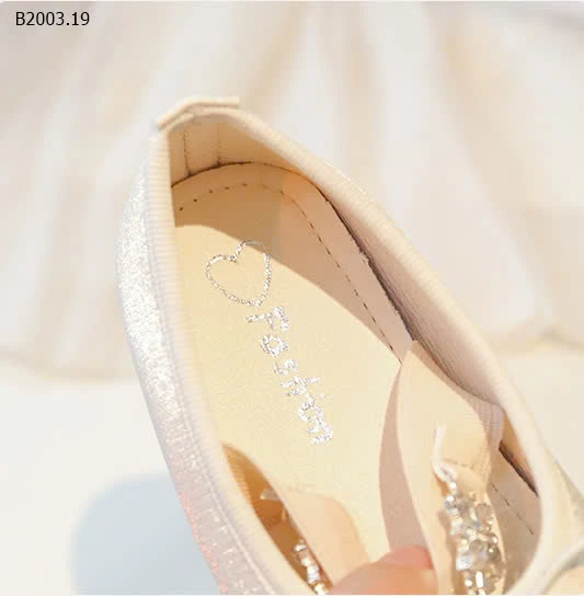 GIÀY BỆT THẮT NƠ CHO BÉ -sỉ Sz 23-28 : 127k            Sz 29-34 : 137k