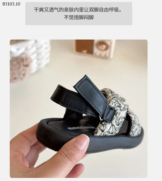 SANDAL QUAI CHÉO CHO BÉ-sỉ Sz 21-25 : 140k            Sz 26-30 : 150k