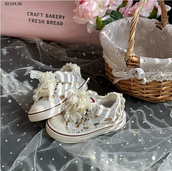 GIÀY CÔNG CHÚA ĐẾ BẰNG REN BE-sỉ Sz 16-19 : 285k           Sz 22-25 : 308k 