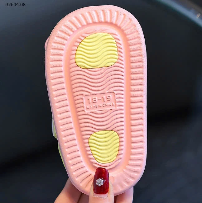SANDAL BÉ -sỉ 75k