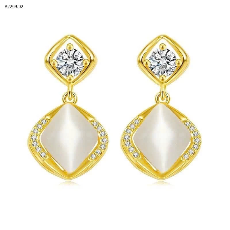 BÔNG TAI ĐÍNH ĐÁ AGVOSKI- sỉ 102k