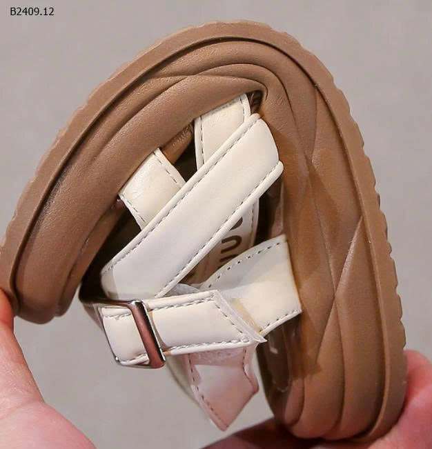Sandal bé gái HÈ 2025-Giá sỉ  Sz 26-30 #125k Sz 31-36 #135k 