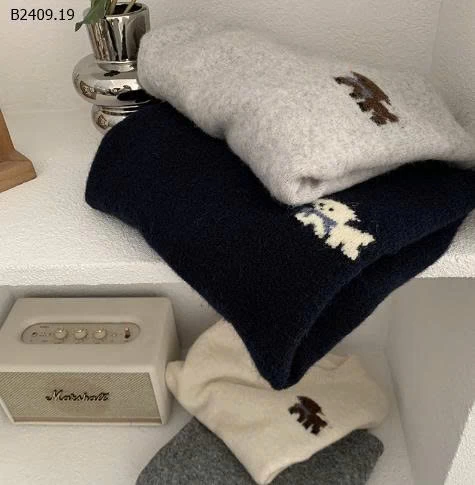 CROPTOP LEN THÊU LOGO CÚN9-Giá sỉ 165k