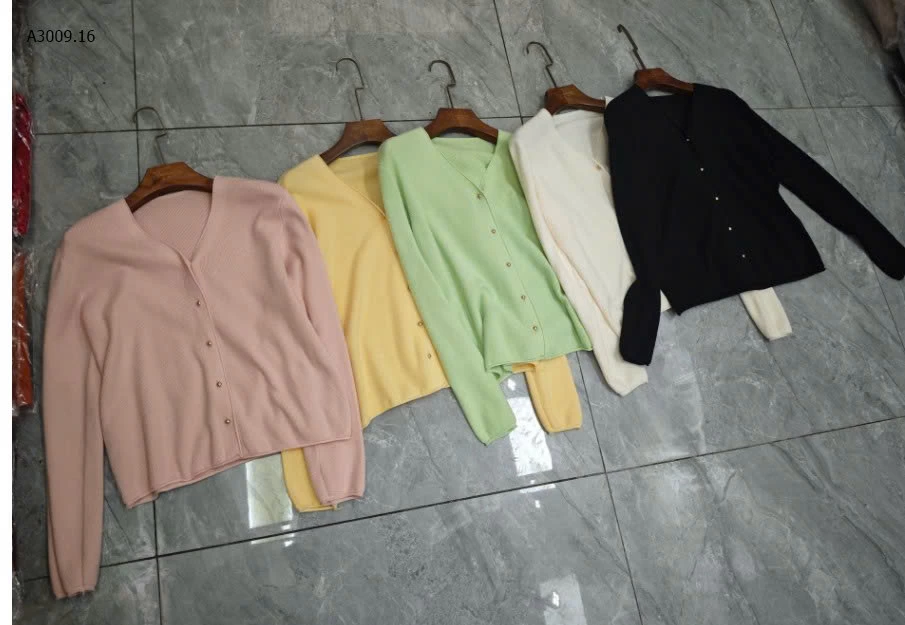 KHOÁC LEN MỎNG CỔ TIM - sỉ 155k