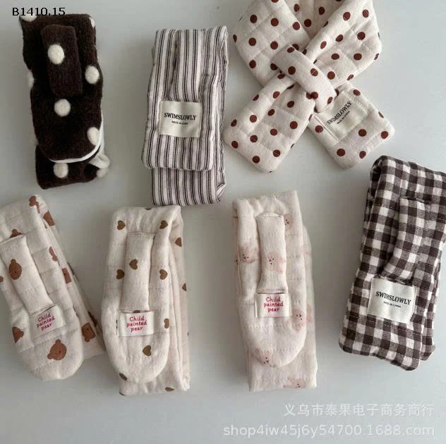 KHĂN QUÀNG CỔ HỌA TIẾT CHO BÉ IU -Giá sỉ 74k