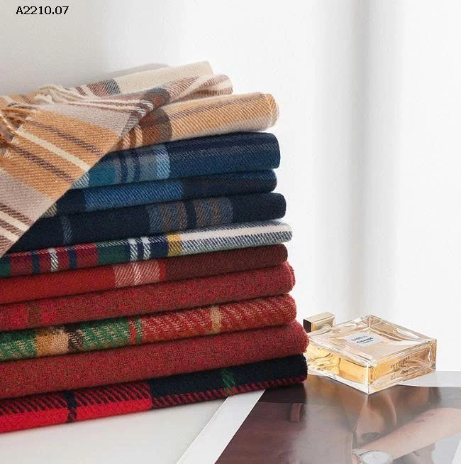 KHĂN CHOÀNG KẺ CARO Cashmere -Giá sỉ 75k