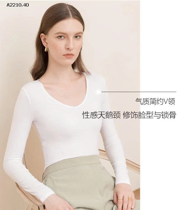 Aó cổ chữ V CANVAUS mùa thu - sỉ 165k