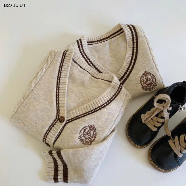 Áo len trẻ em Maibao  nhà Huzhou Zhili - giá sỉ  áo choàng dài tay  : 175k  áo gile : 139k