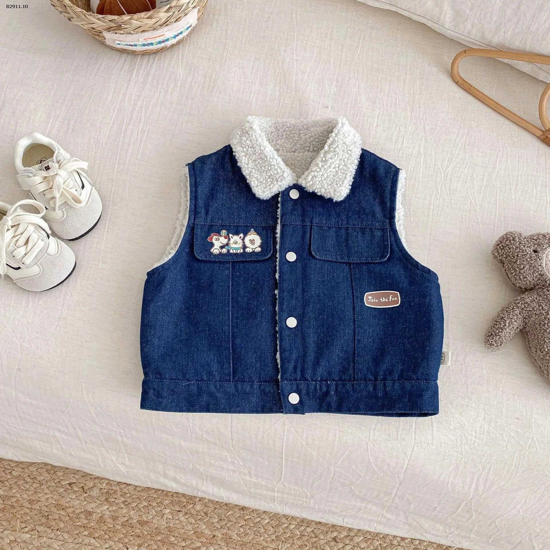 ÁO JEAN CỔ LÔNG - Giá sỉ gile: 205k  khoác: 248k 