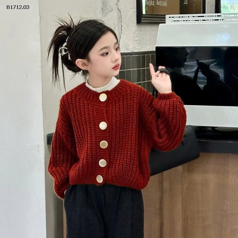 ÁO KHOÁC LEN ĐỎ & JEANS SUÔNG BÉ GÁI- Giá sỉ áo: 225k quần: 190k