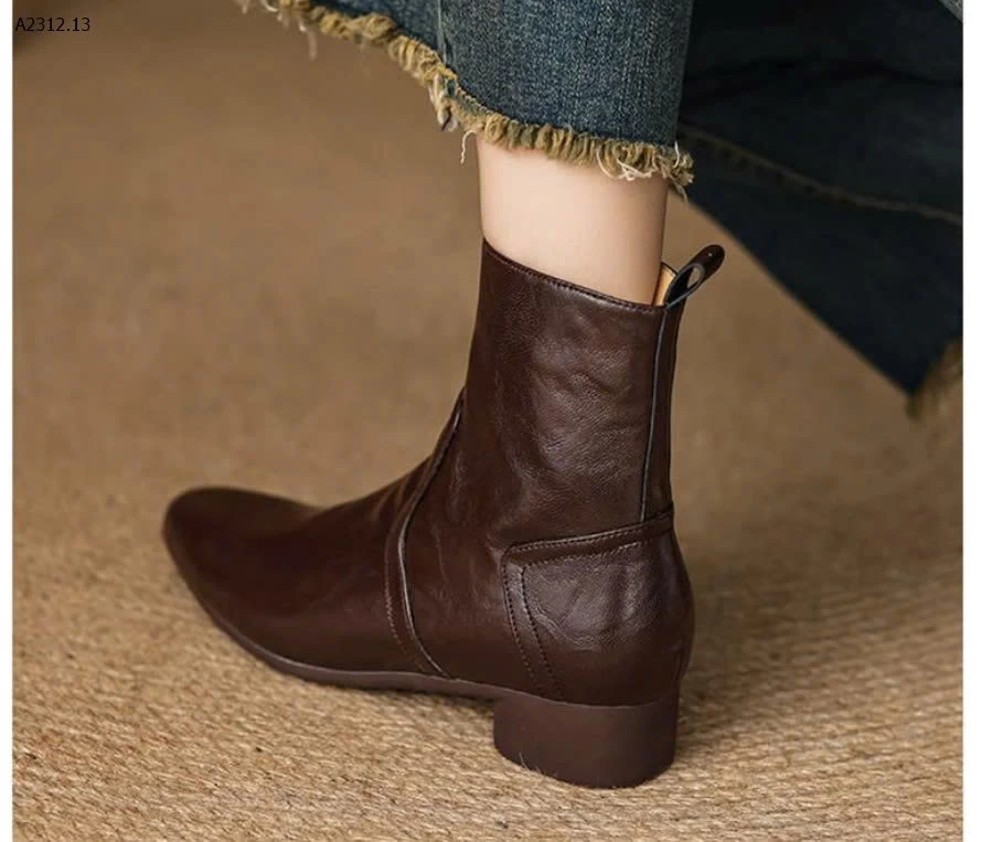 BOOT NGẮN MŨI NHỌN – SANG XỊN, CỰC TÔN DÁNG - sỉ 175k