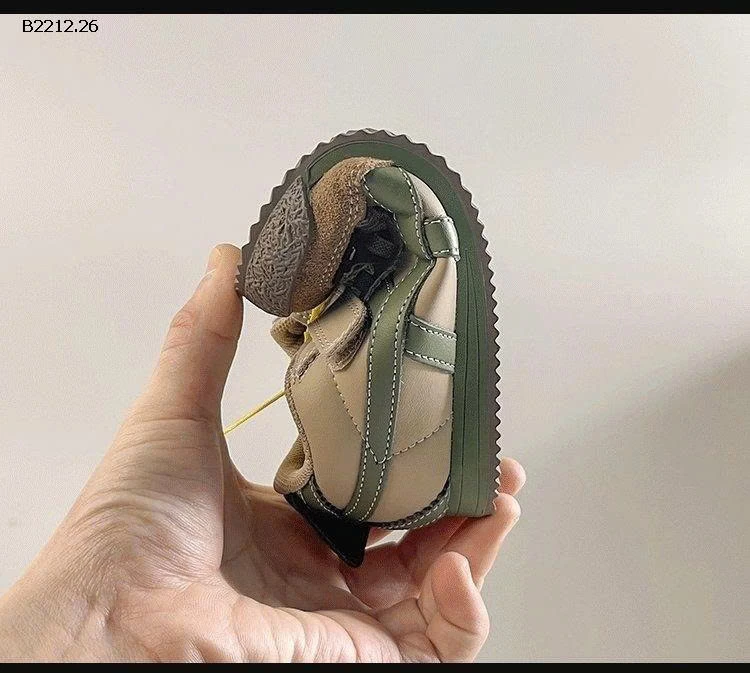 Giày êm chân đi lại chạy nhảy thoải mái- Giá sỉ  23-30: 168k      31-36: 178k