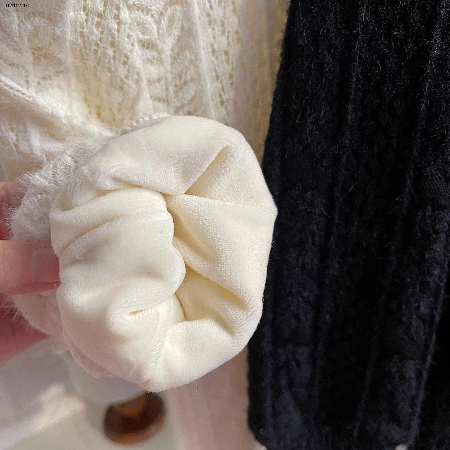 Áo thun lót lông cừu cổ cao kiểu Hàn Quốc mùa đông 2025 dành cho bé gái-Giá sỉ 149k