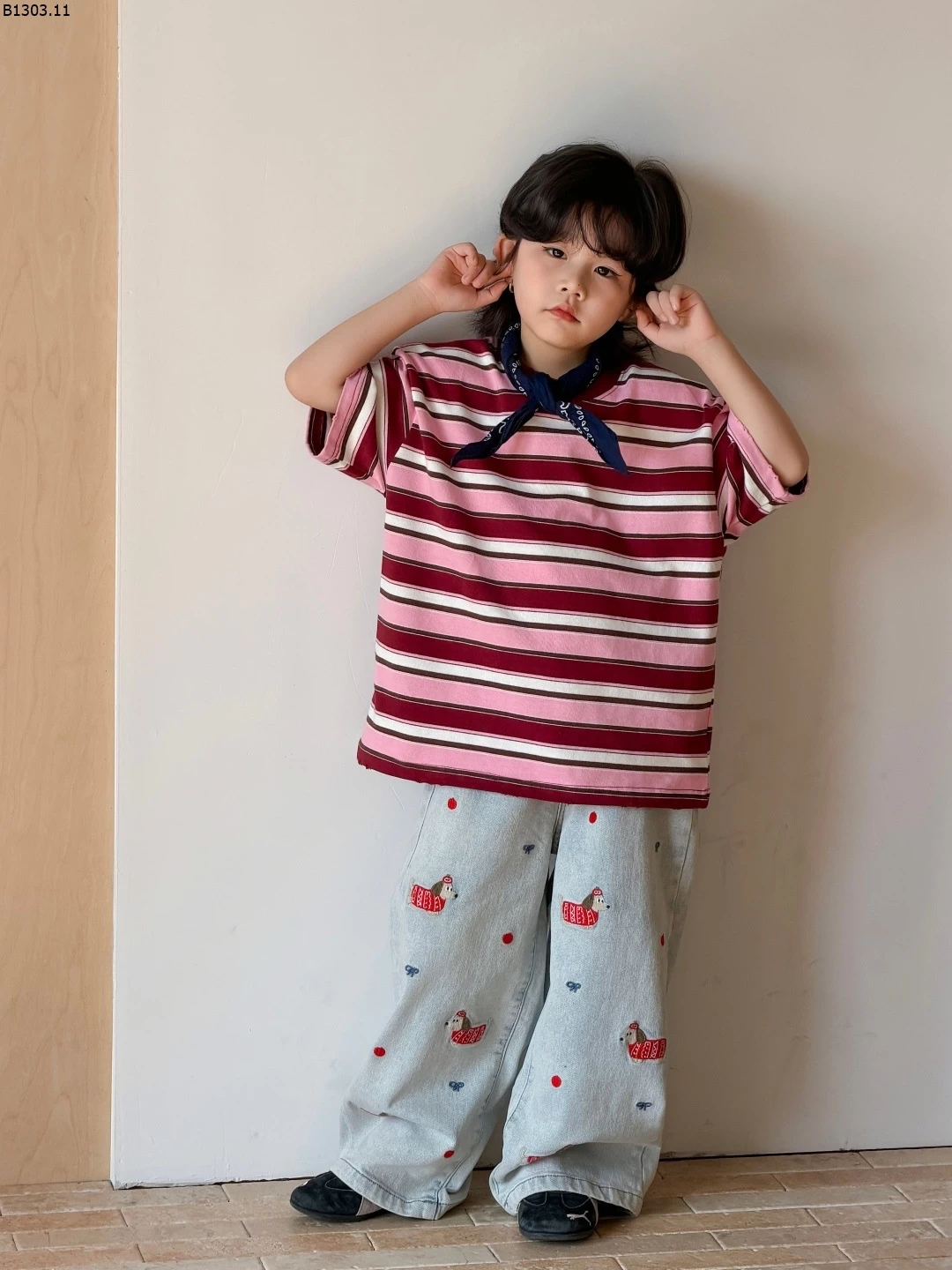 ÁO THUN KẺ MIX JEANS THÊU CÚN Giá sỉ áo : 155k quần : 220k