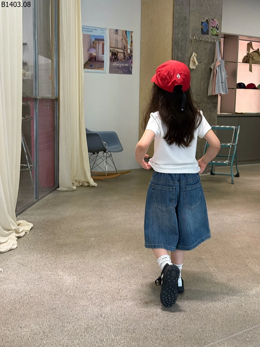 SET ÁO PHÔNG MIX QUẦN JEAN AMBB Giá sỉ sz 90-150: áo 98k, quần 185k sz 160: áo 108k, quần 196k sz 170: áo 115k, quần 213k