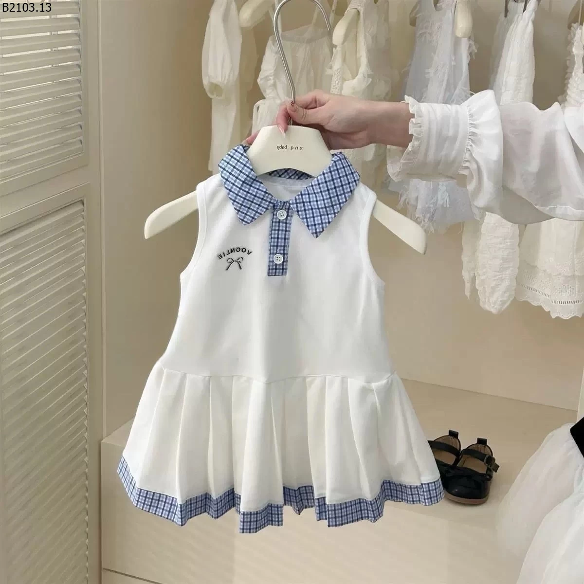 VÁY SÁT NÁCH CỔ CARO CHO BG gia si 149k