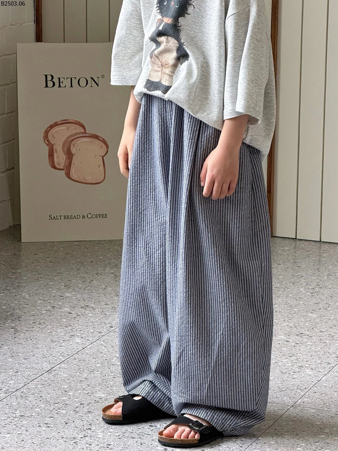 QUẦN SUÔNG KẺ CHO BÉ TRAI sỉ sz 90-140: 175k sz 150-160: 185k