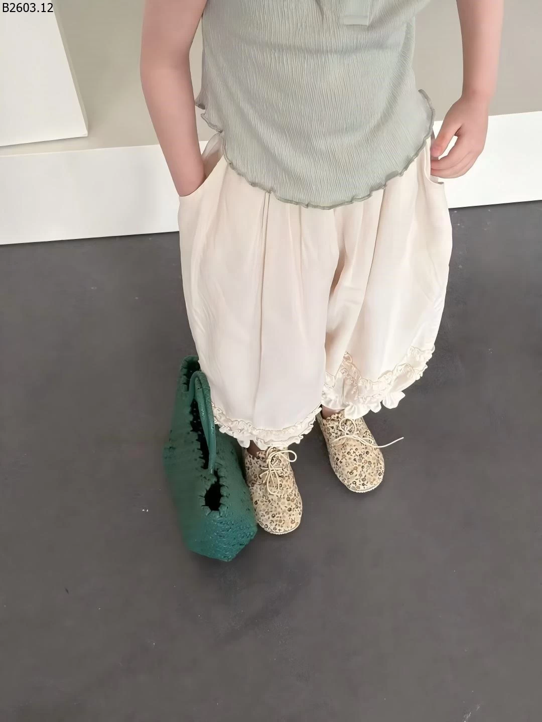 ÁO CỔ SEN MIX QUẦN VIỀN BÈO sỉ áo: 156k quần: 196k