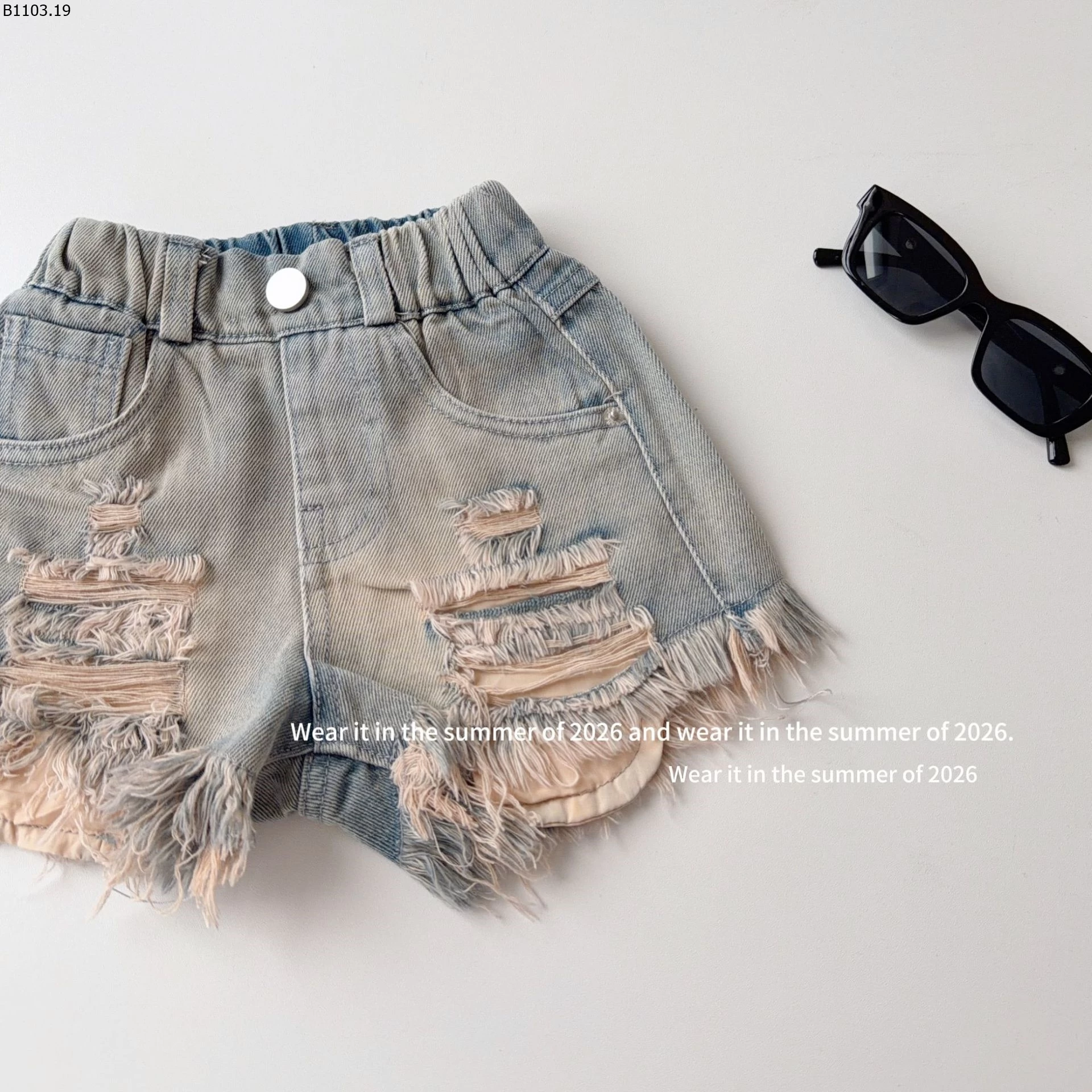 SHORT JEANS RÁCH CÁ TÍNH QKIDS sỉ 195k