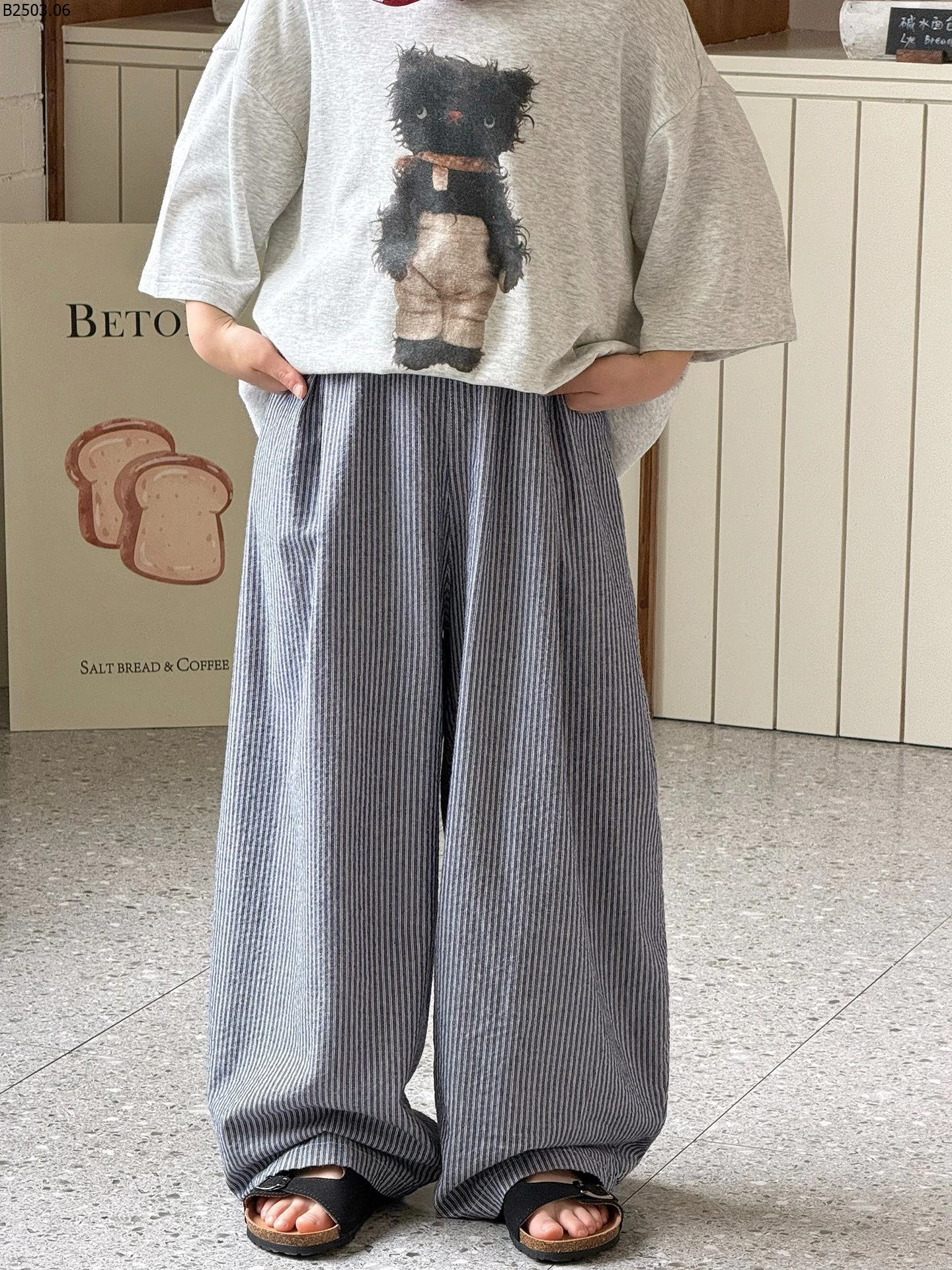 QUẦN SUÔNG KẺ CHO BÉ TRAI sỉ sz 90-140: 175k sz 150-160: 185k